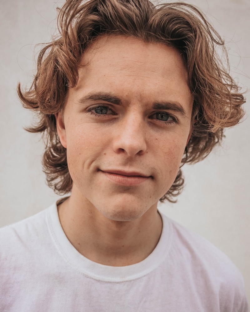 Linen Summer Suit thumbnail 2